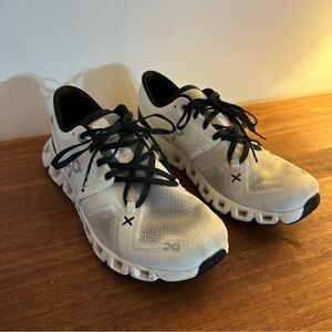 On Cloud | X 3 Trainer